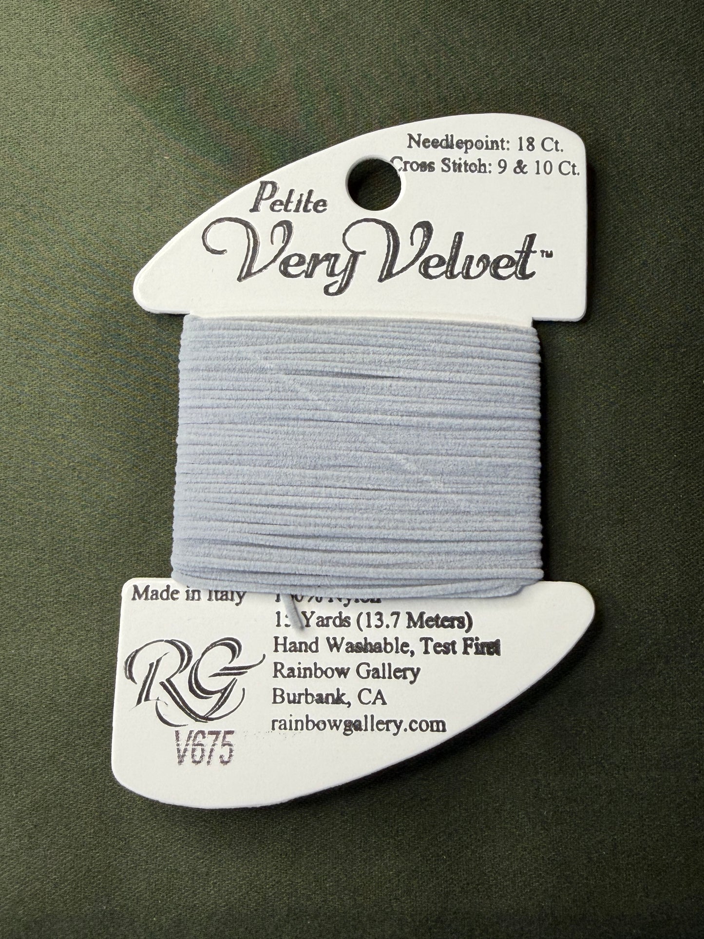 Pet V-Velvet V675-Pearl Gray