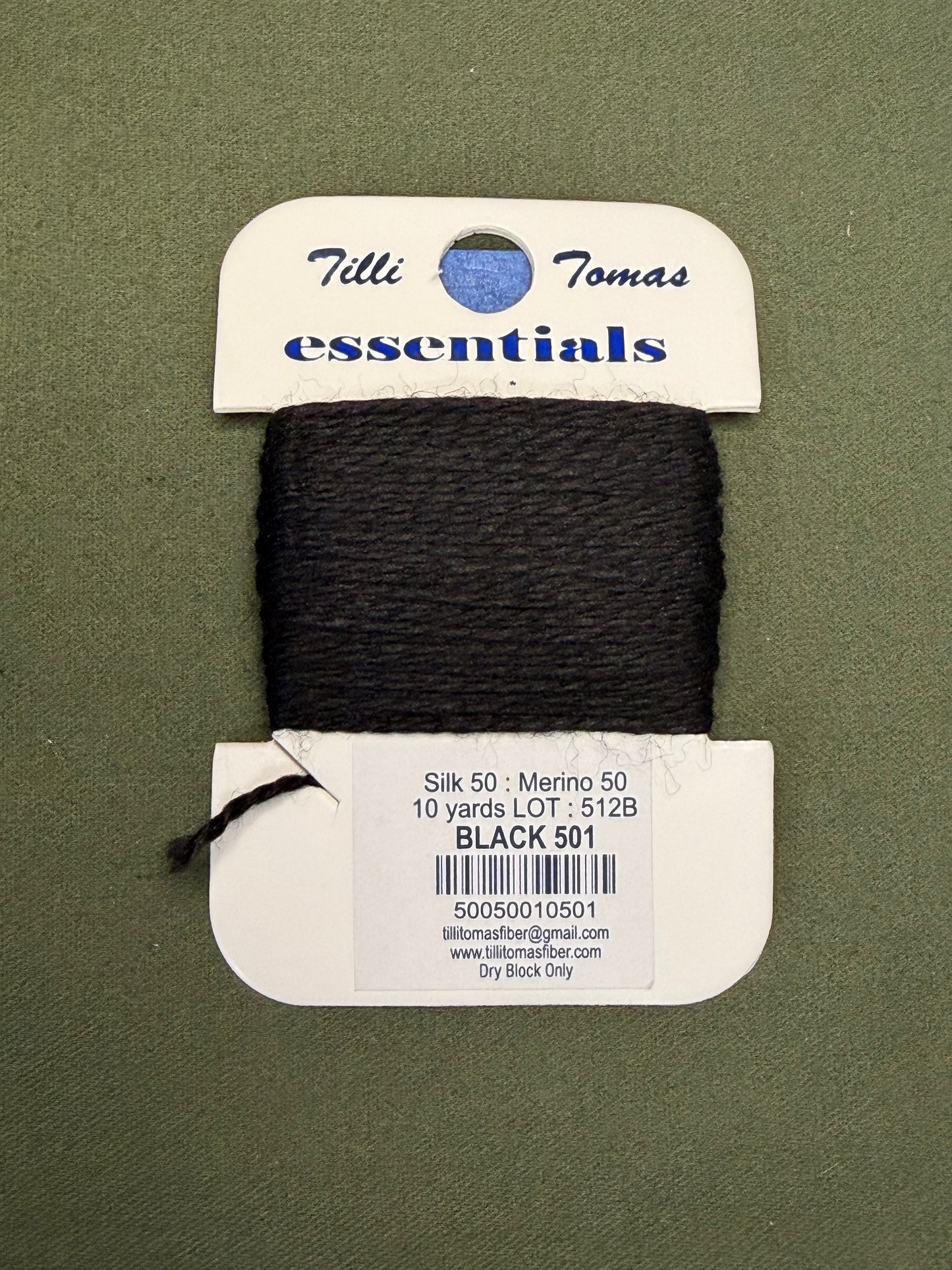 Essentials Card 501 Black