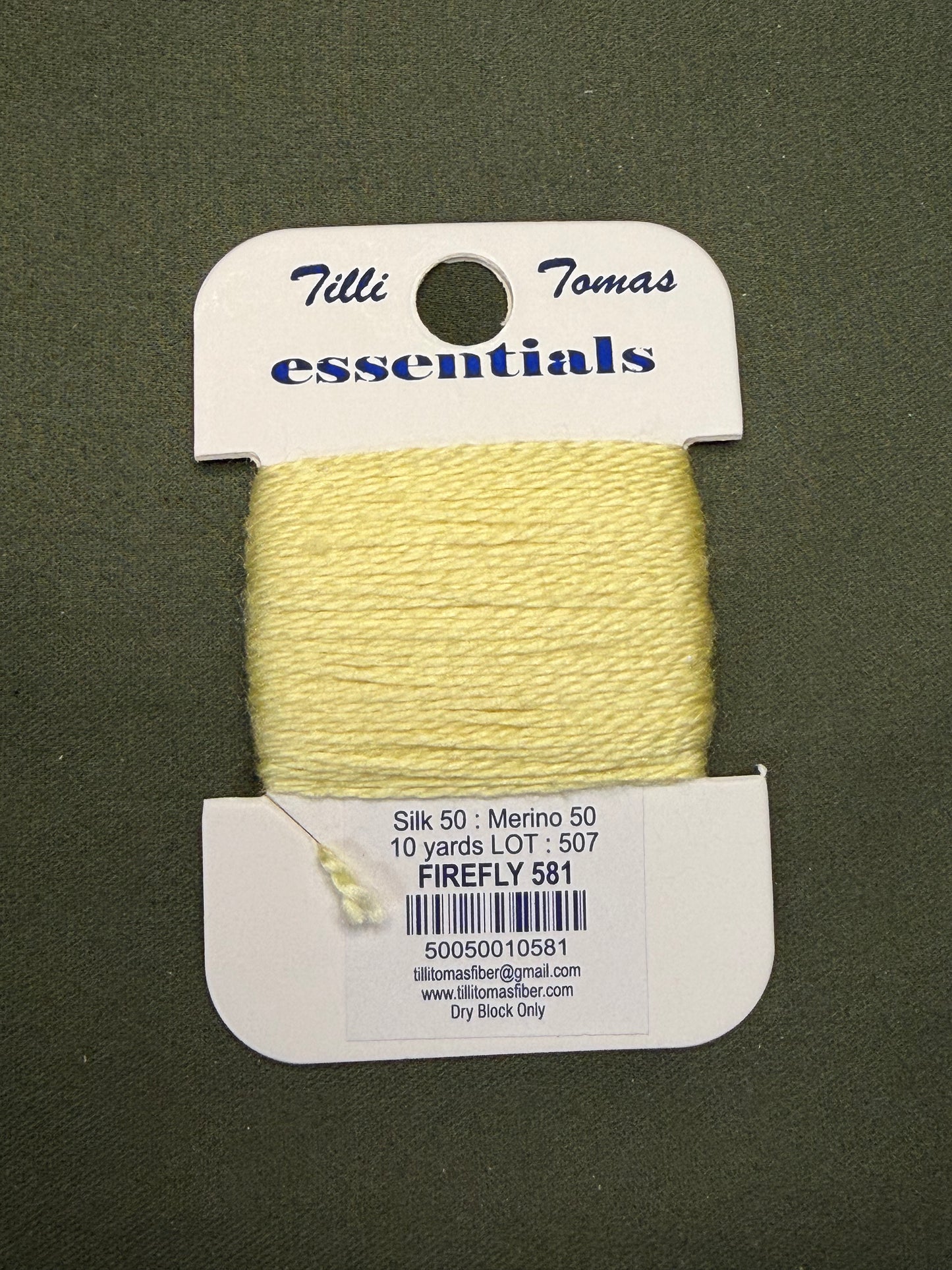 Essentials Card 581 Firefly