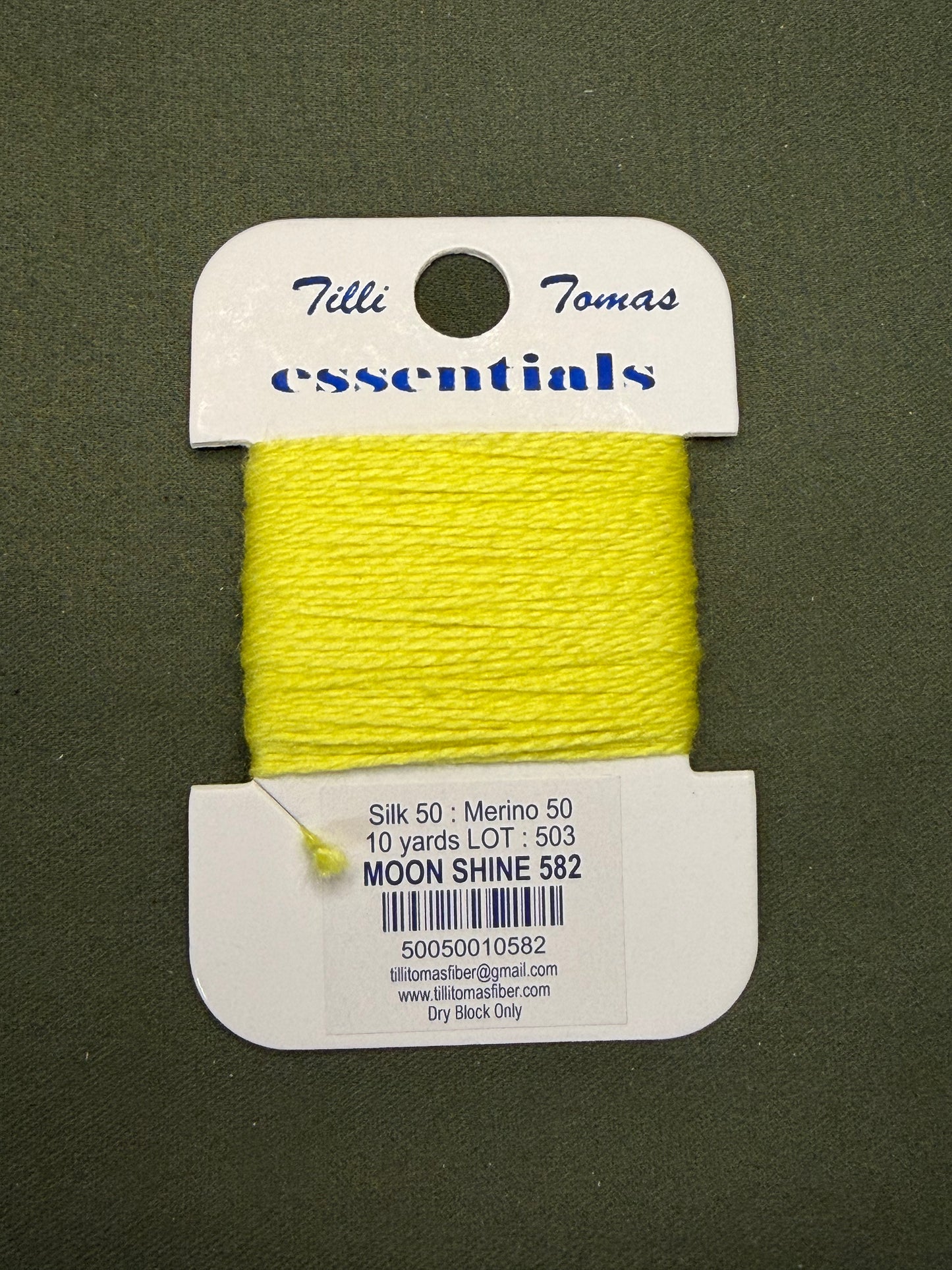 Essentials Card 582 Moon Shine