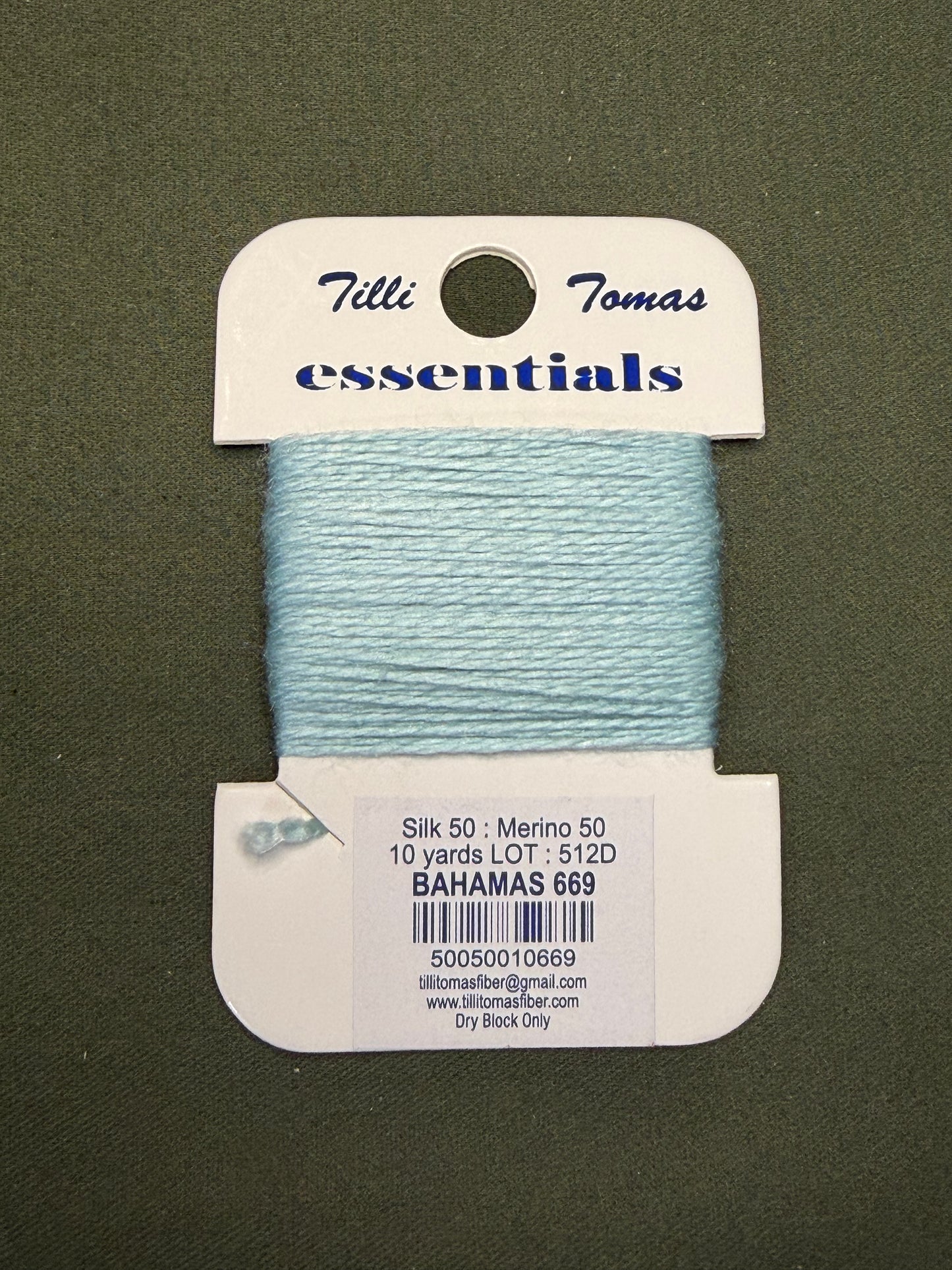 Essentials Card 669 Bahamas