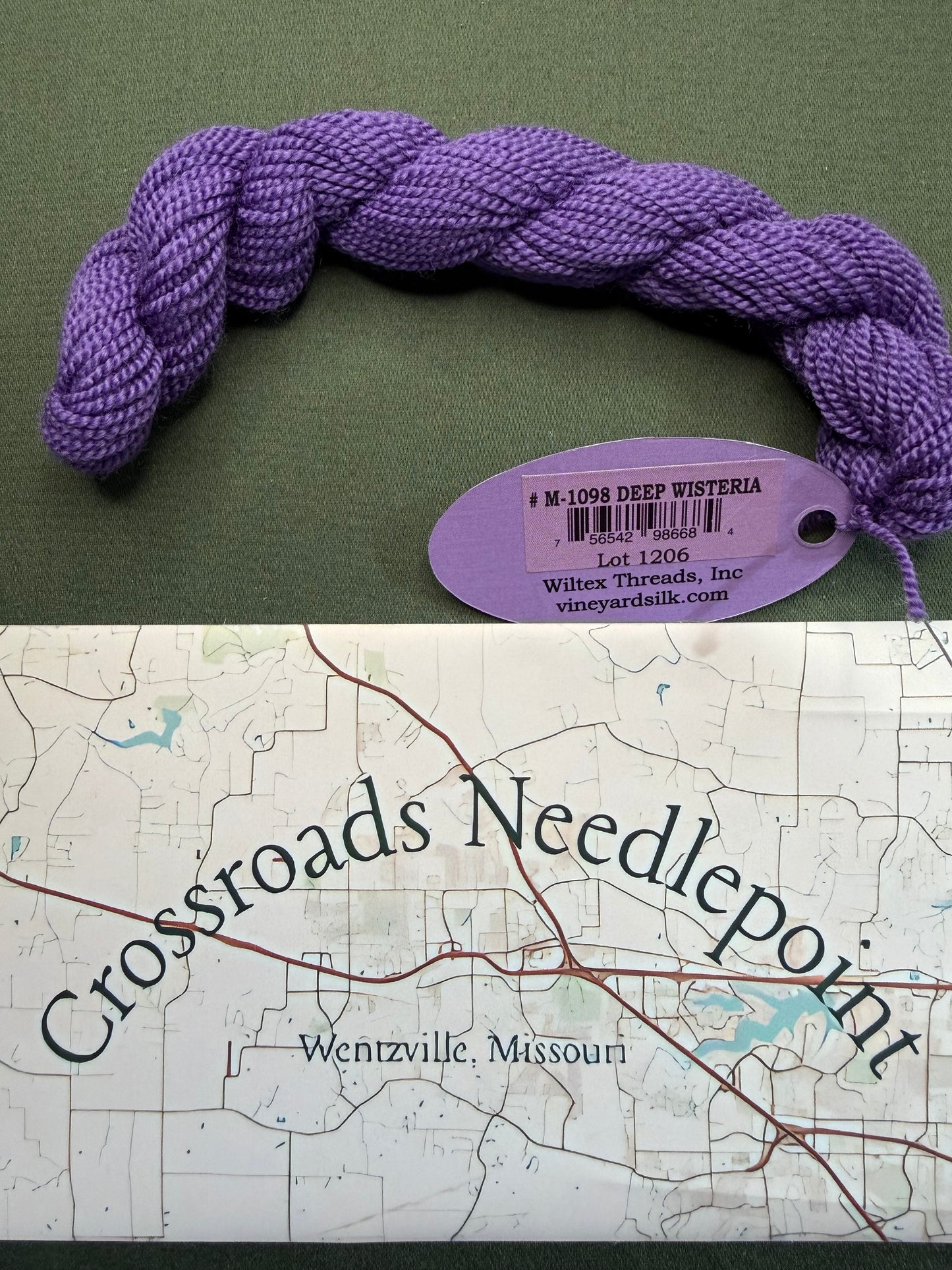 Vineyard Silk Merino 1098 Deep Wisteria