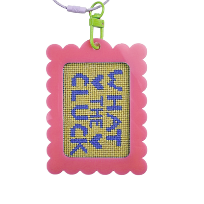 Bag Tag: Large Scallop Rectangle: Pearl White
