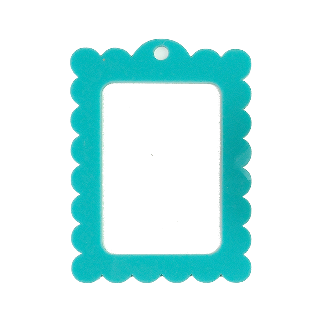 Bag Tag: Large Scallop Rectangle: Pearl White