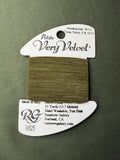 Pet V-Velvet V625-Olive