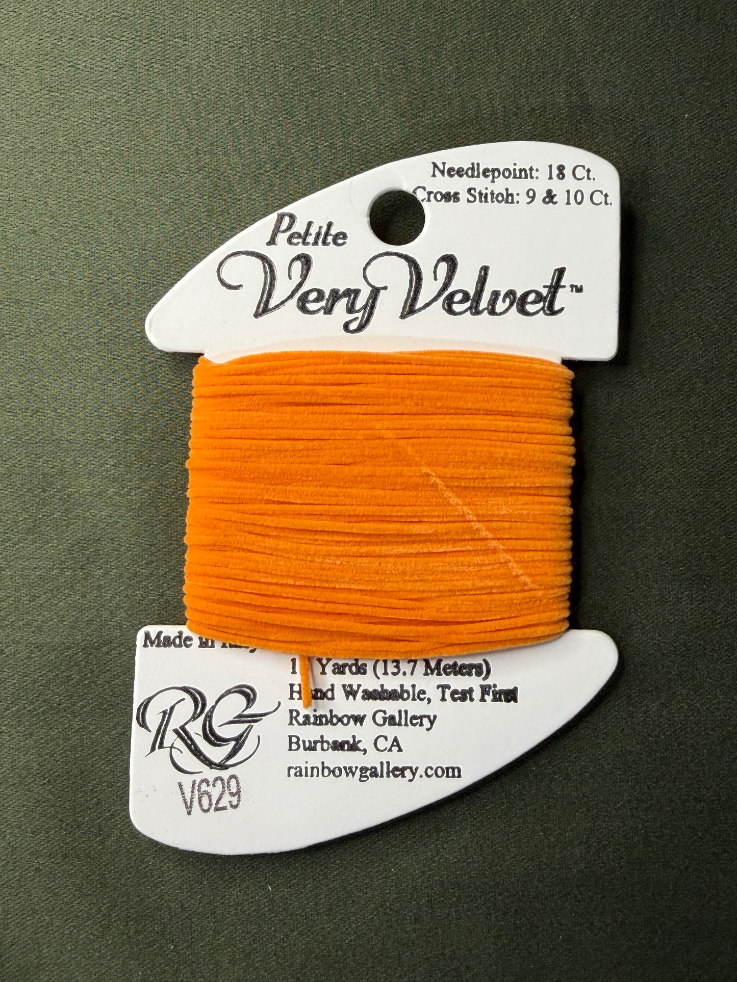 Pet V-Velvet V629-Orange