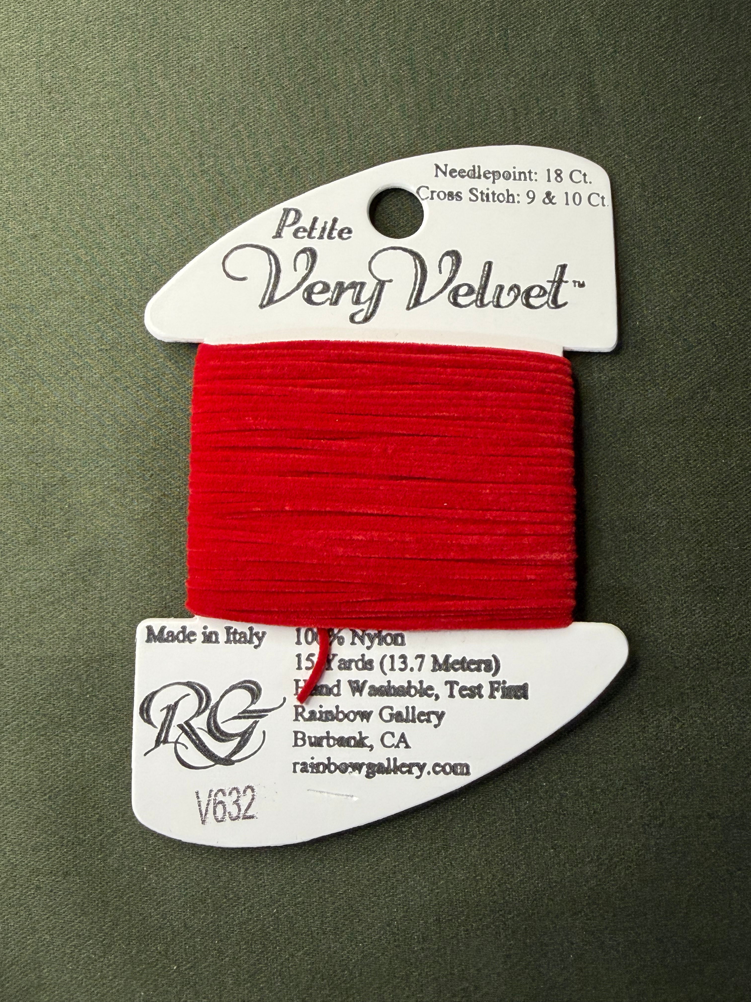 Pet V-Velvet V632-Brite Red