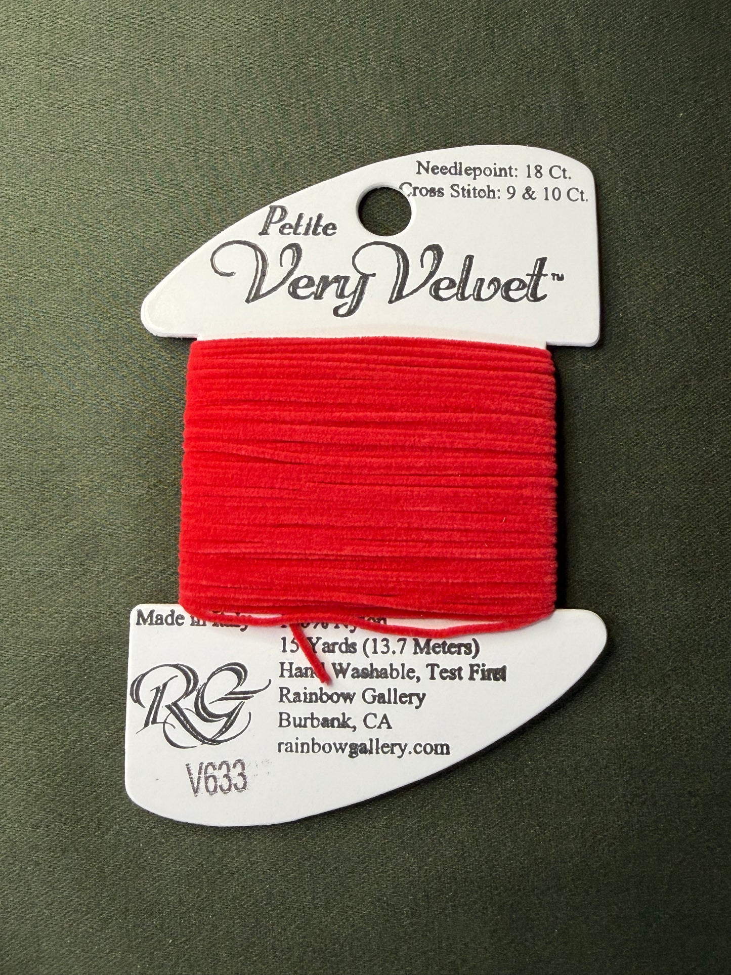 Pet V-Velvet V633-Geranium