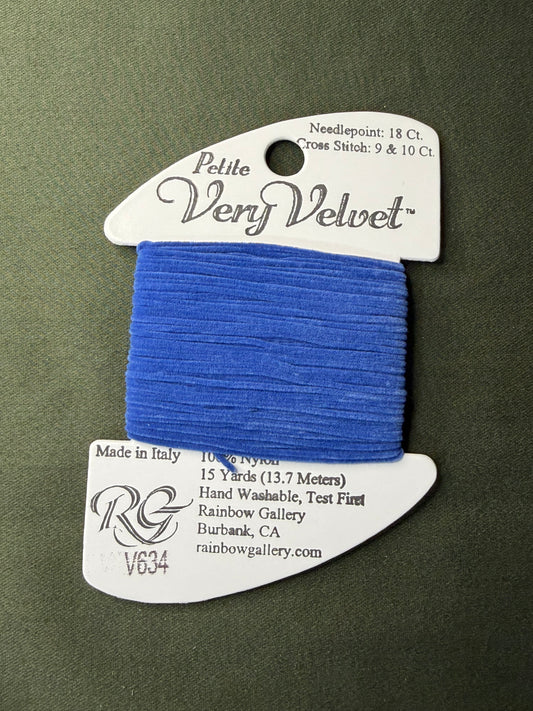 Pet V-Velvet V634-Brite Blue