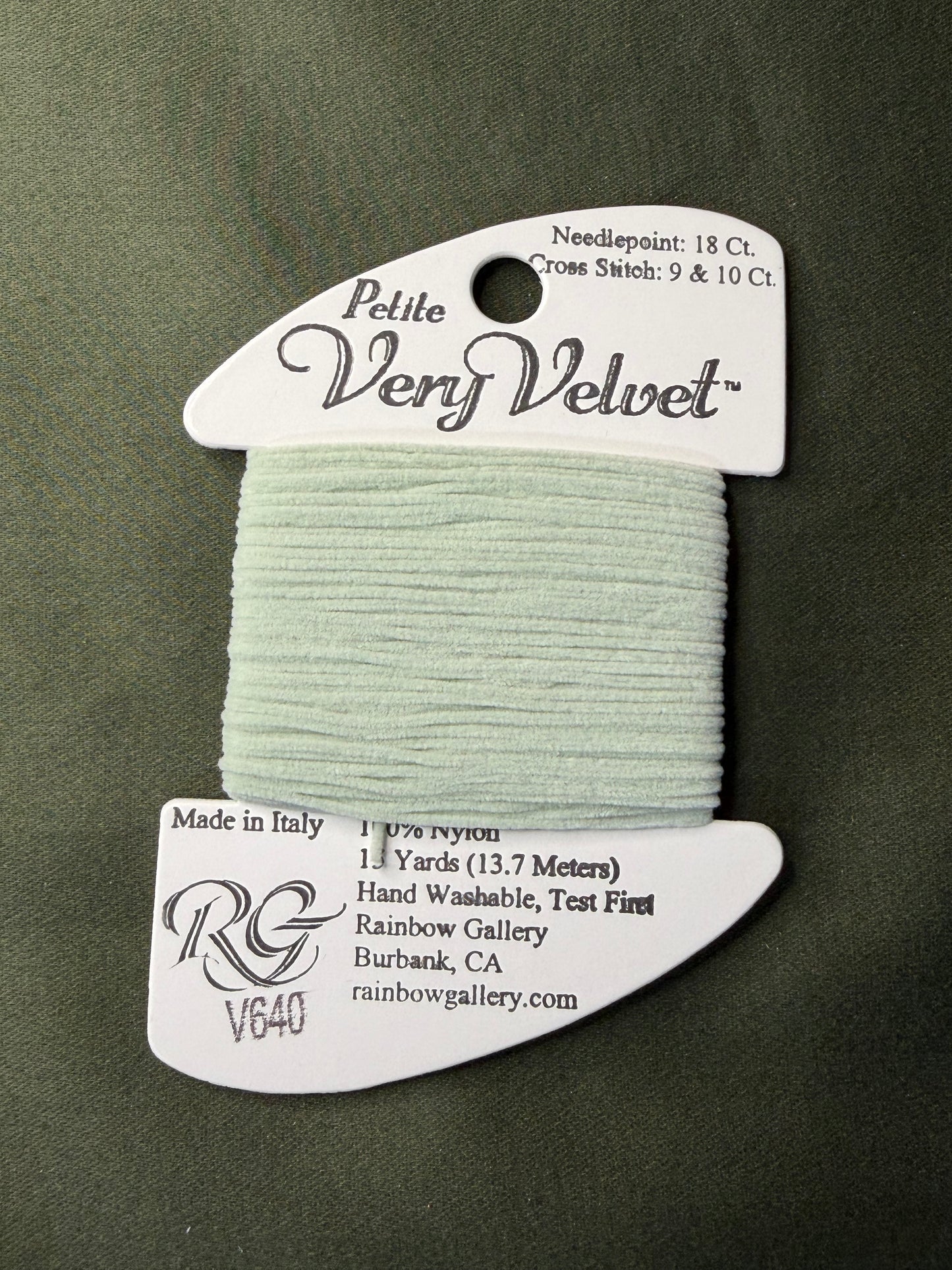 Pet V-Velvet V640-Blue Blush