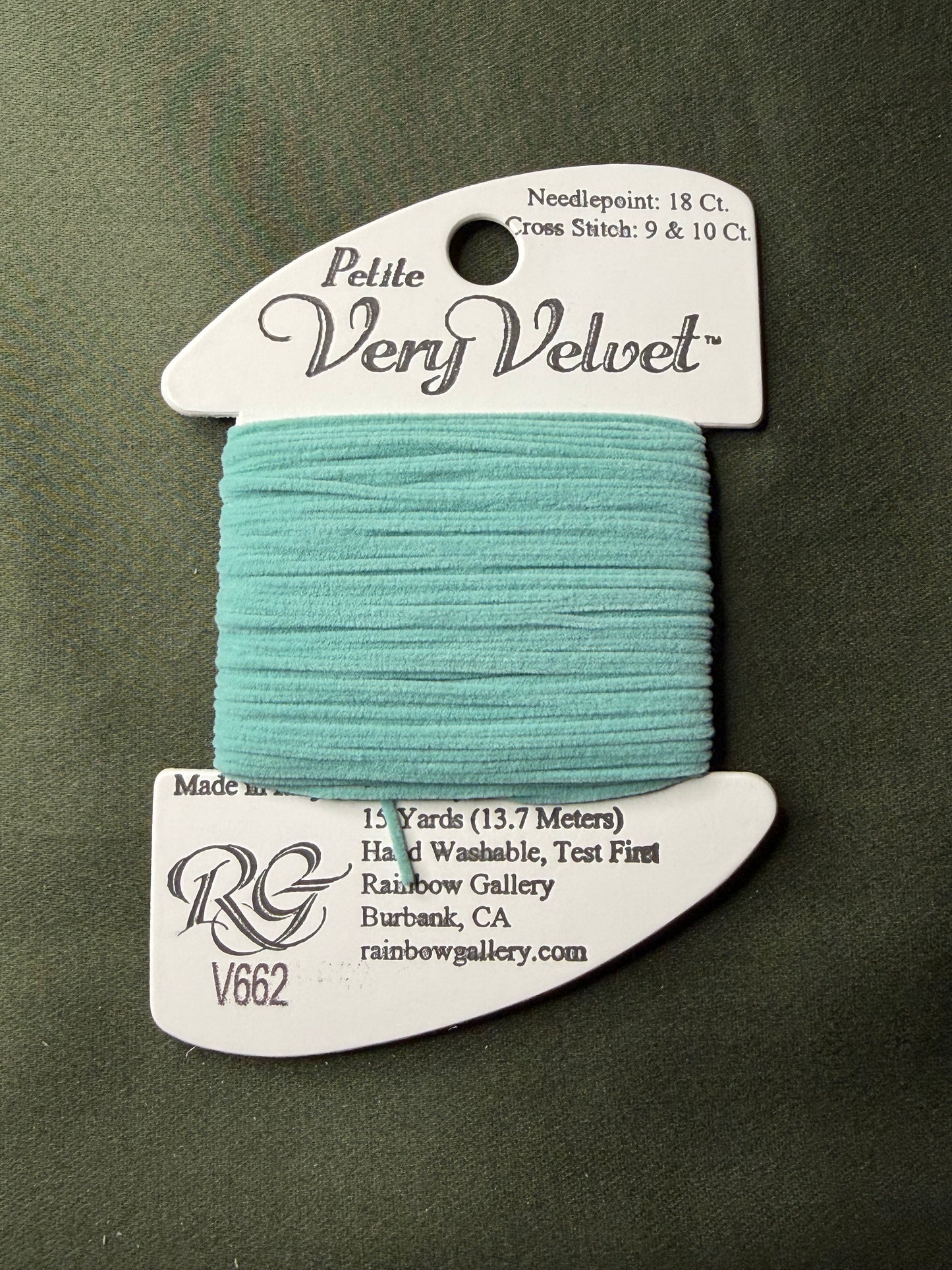 Pet V-Velvet V662-Green Aqua