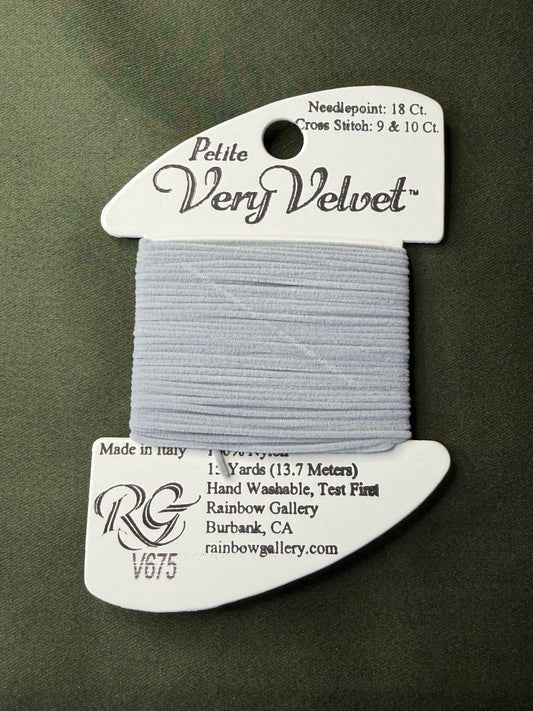 Pet V-Velvet V675-Pearl Gray