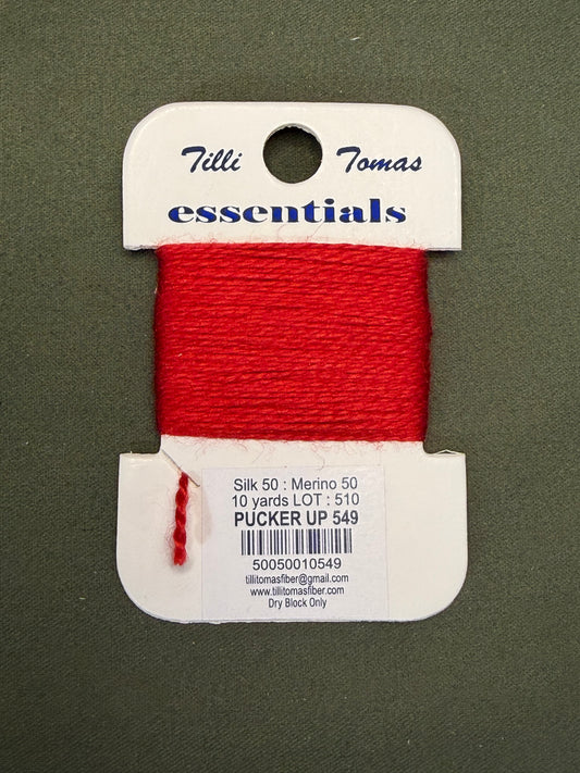 Essentials Card 549 Pucker Up
