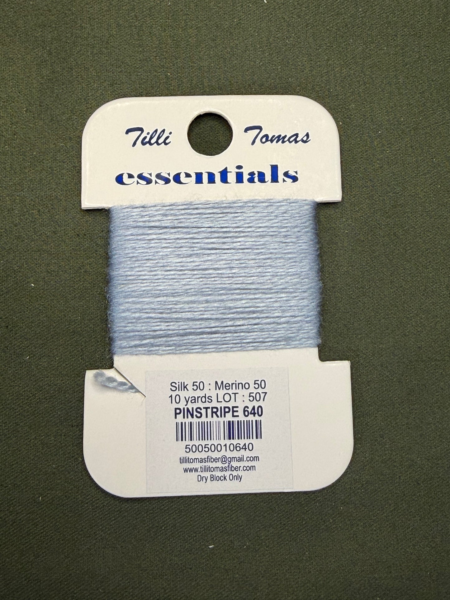 Essentials Card 640 Pinstripe
