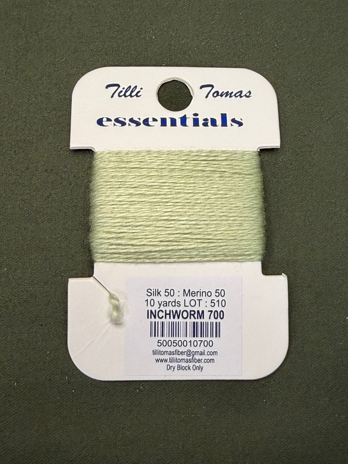 Essentials Card 700 Inchworm