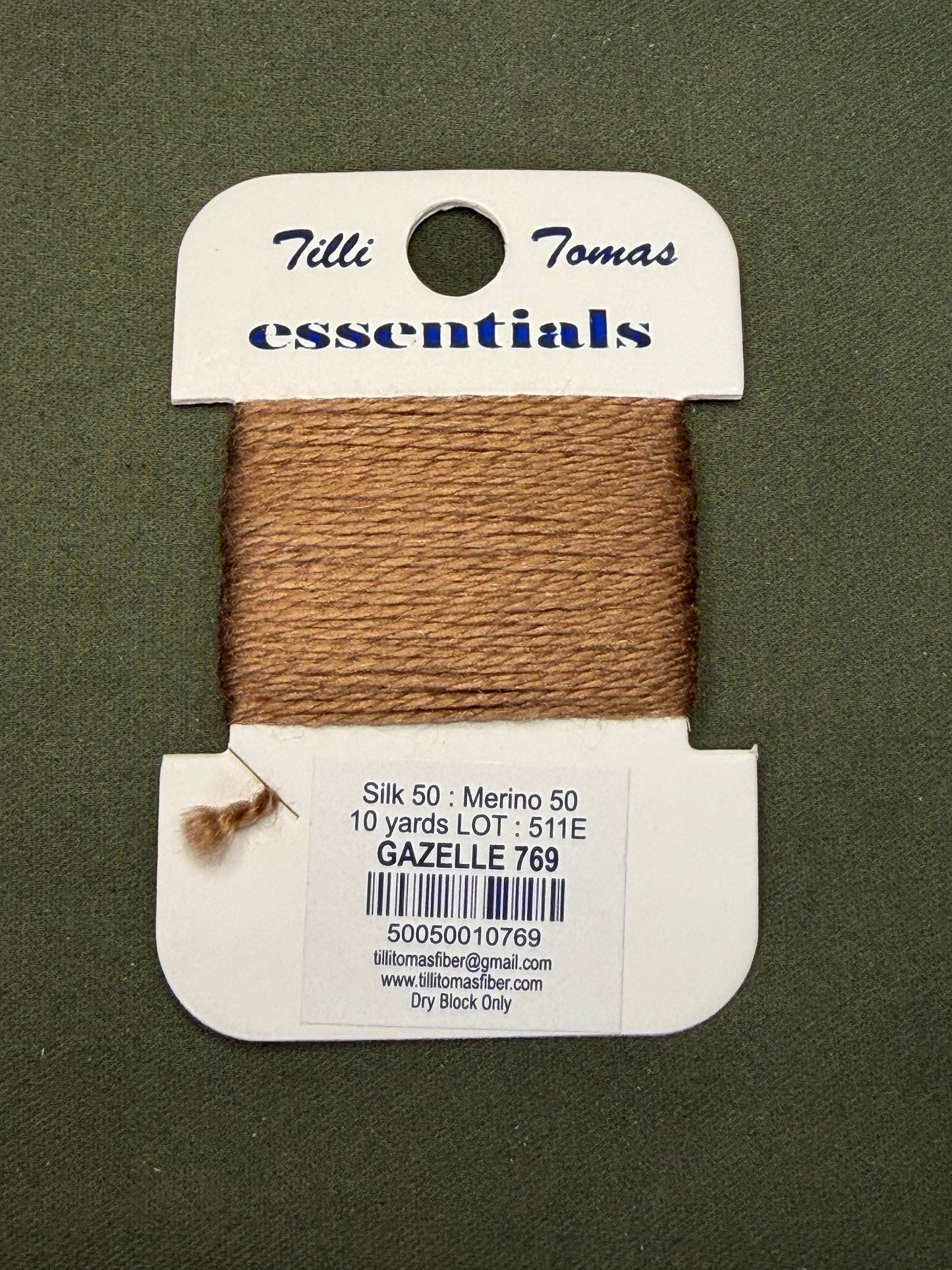 Essentials Card 769 Gazelle