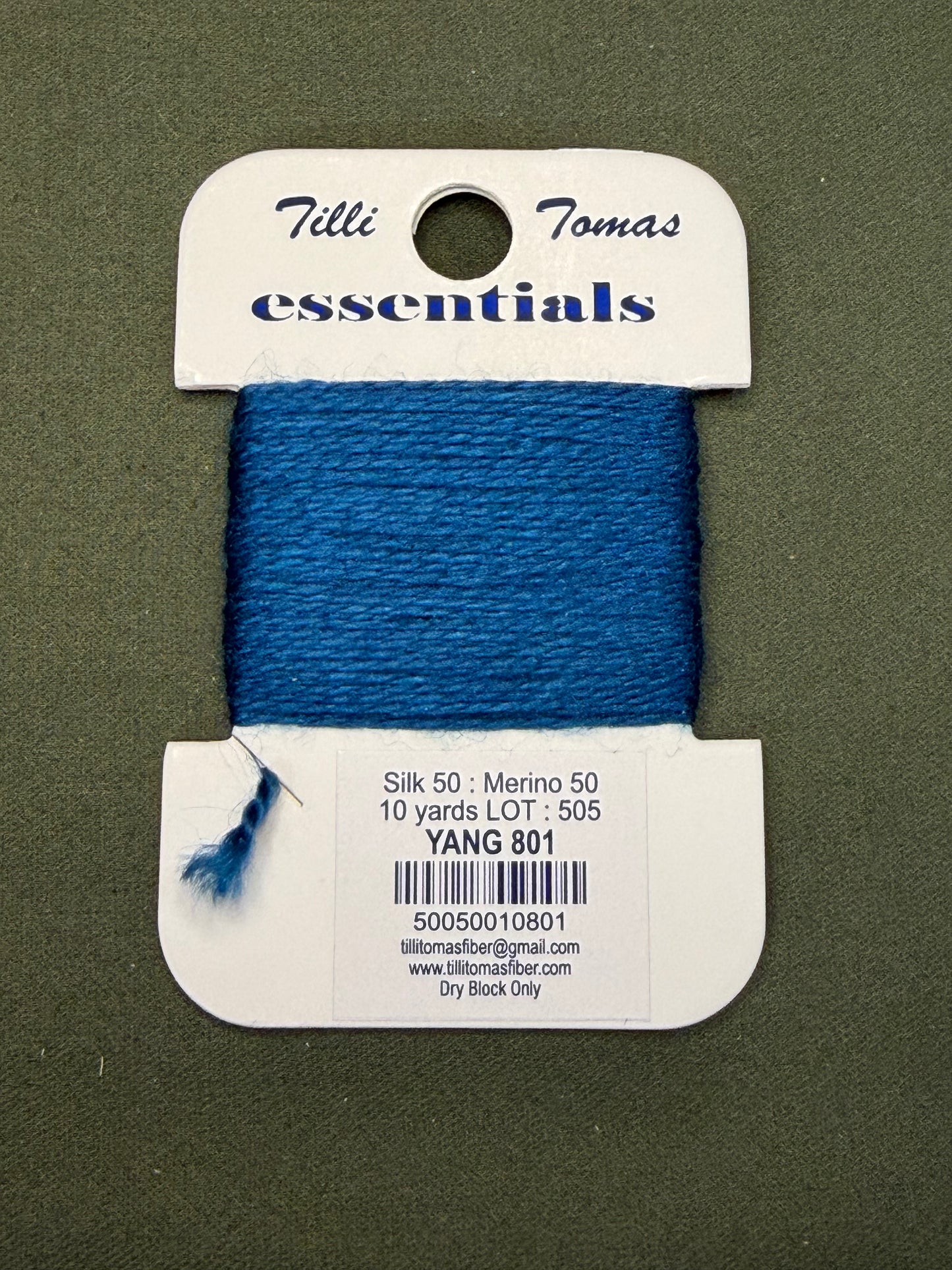 Essentials Card 801 Yang