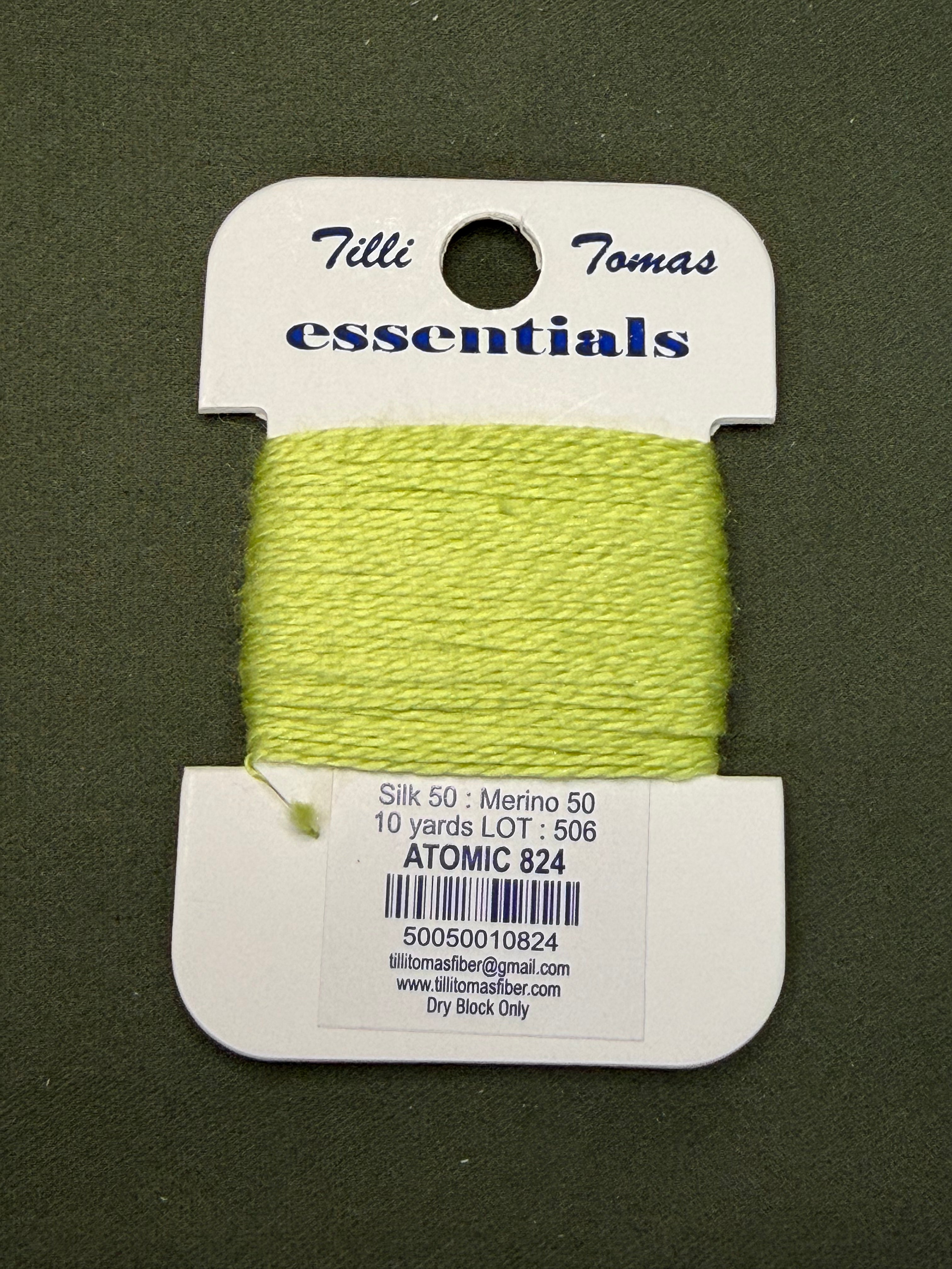 Essentials Card 824 Atomic