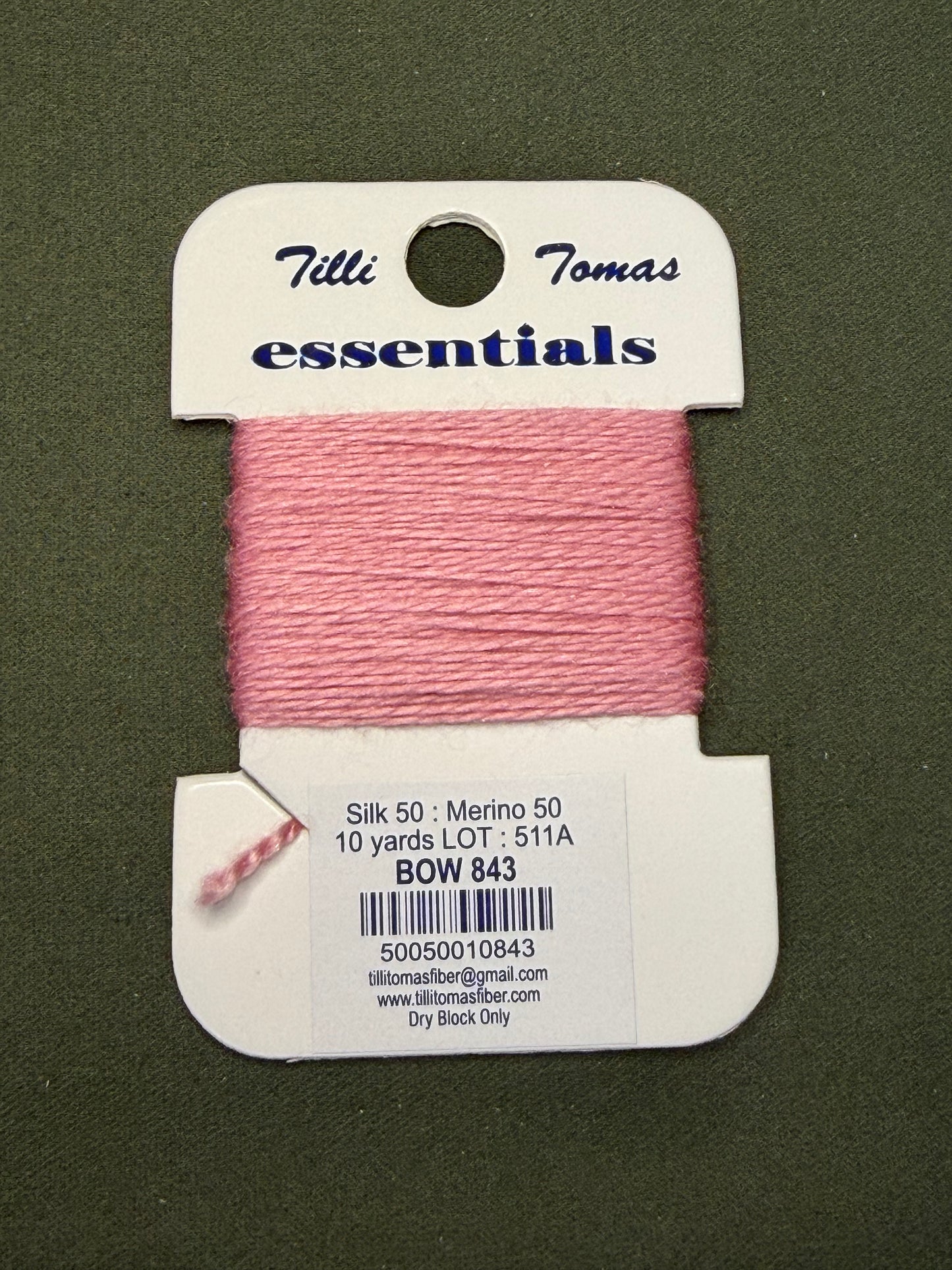 Essentials Card 843 Bow