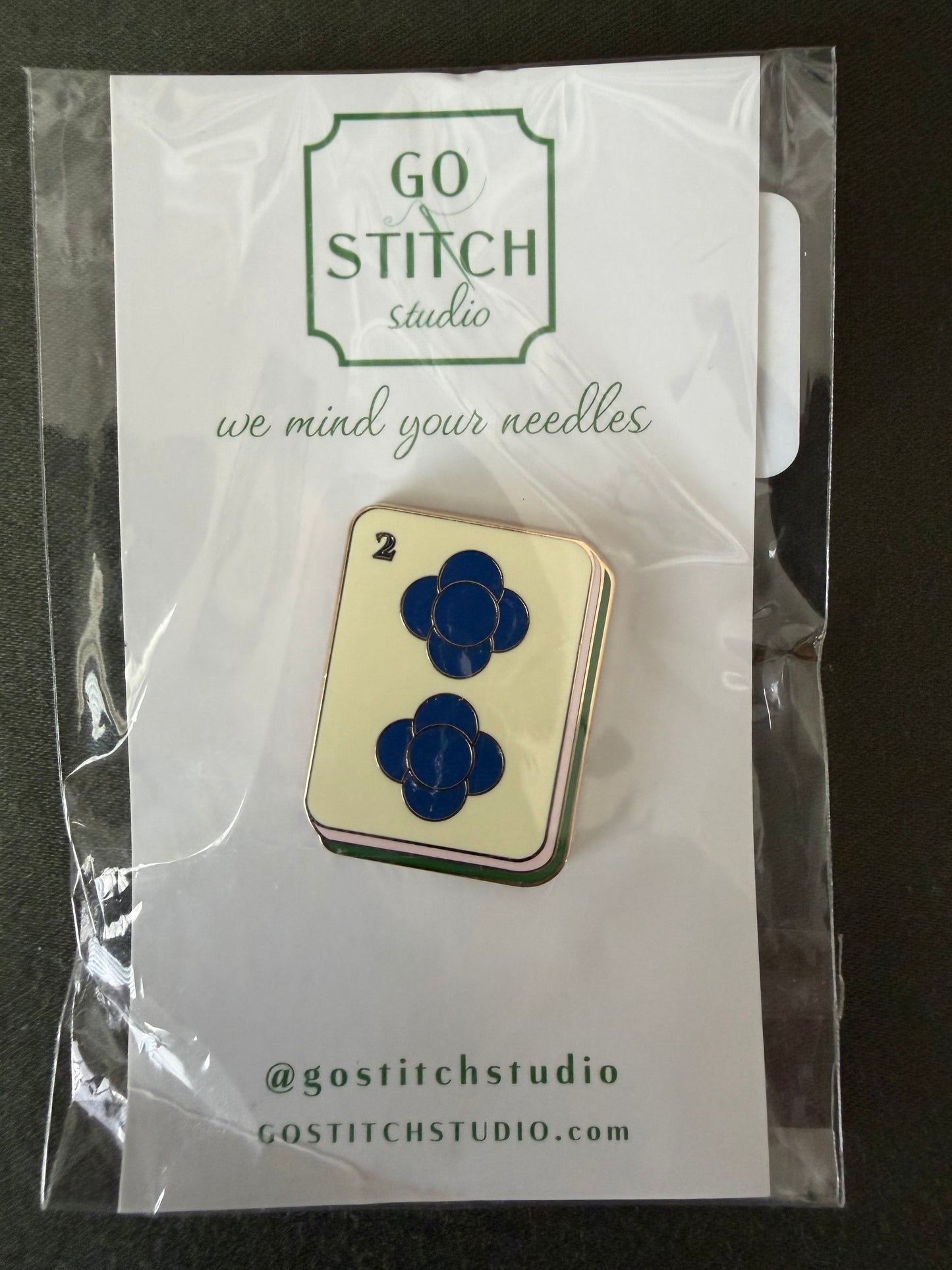 Two Dot Mahjong Tile Needleholder